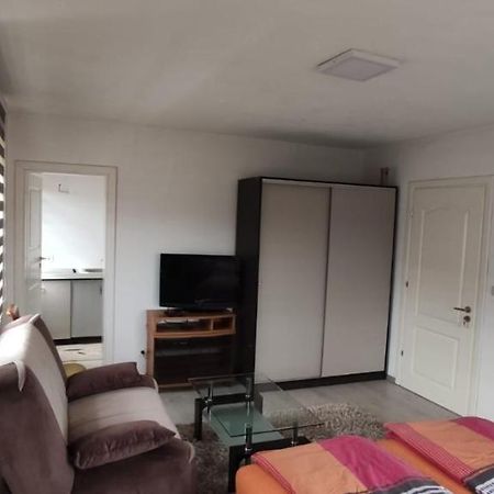 H Apartments Тузла Екстер'єр фото